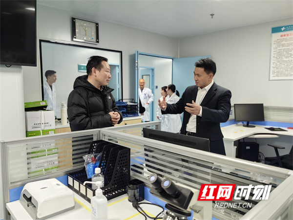 山大儿童医院专家团队，专业守护儿童健康的坚实后盾