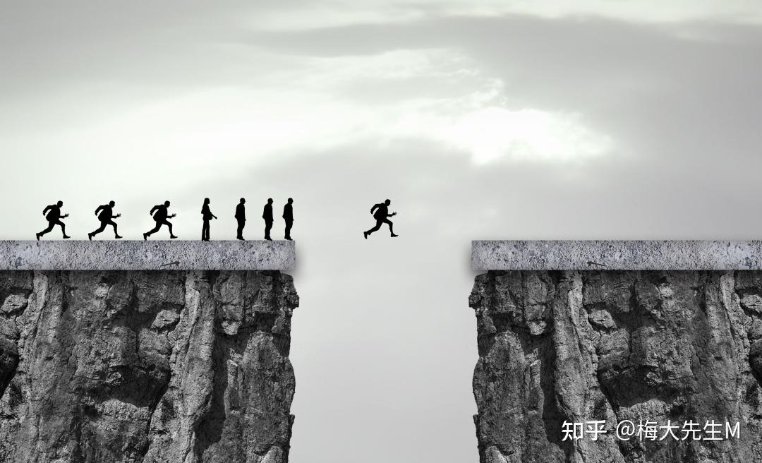 天谴开局，逆境中的机遇与挑战