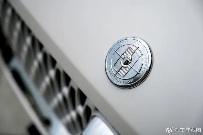 卫兵图标汽车，一种独特文化的融合与创新