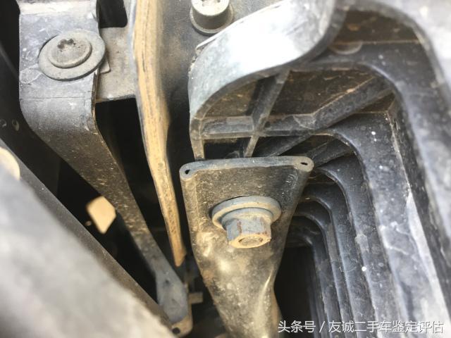 前叉上管的拆解过程详解