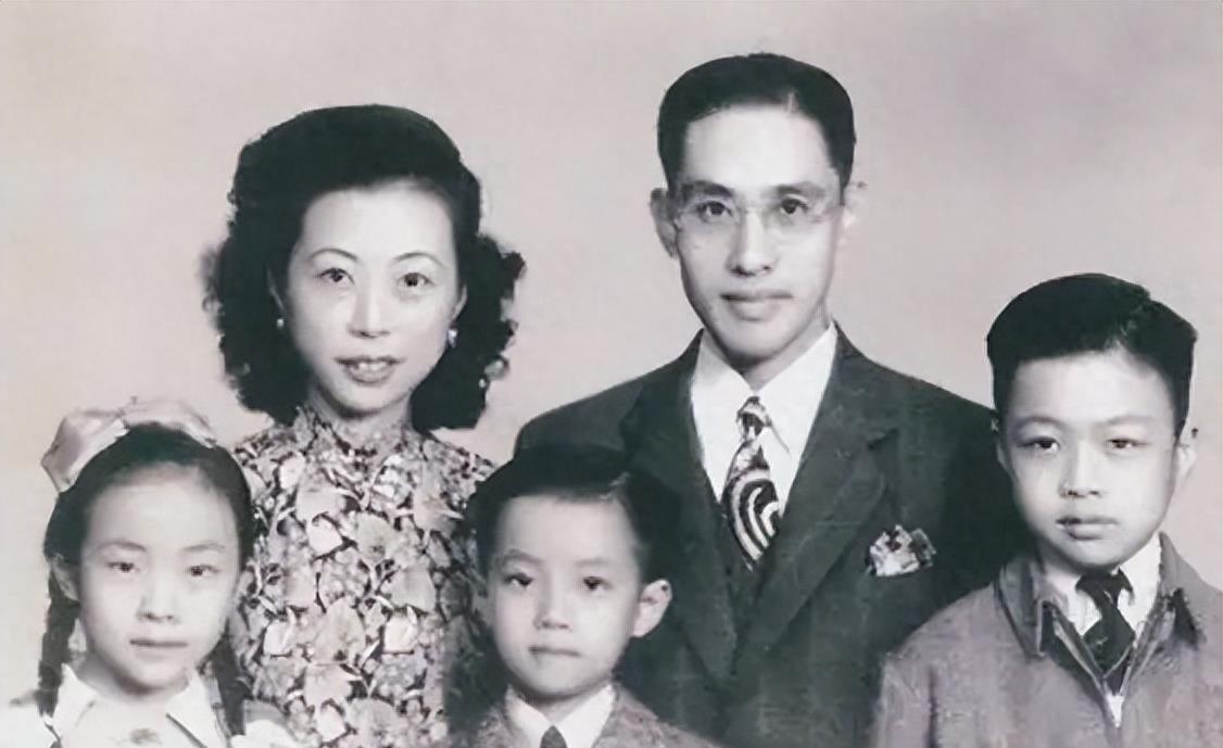 伞兵起义，历史转折的关键时刻